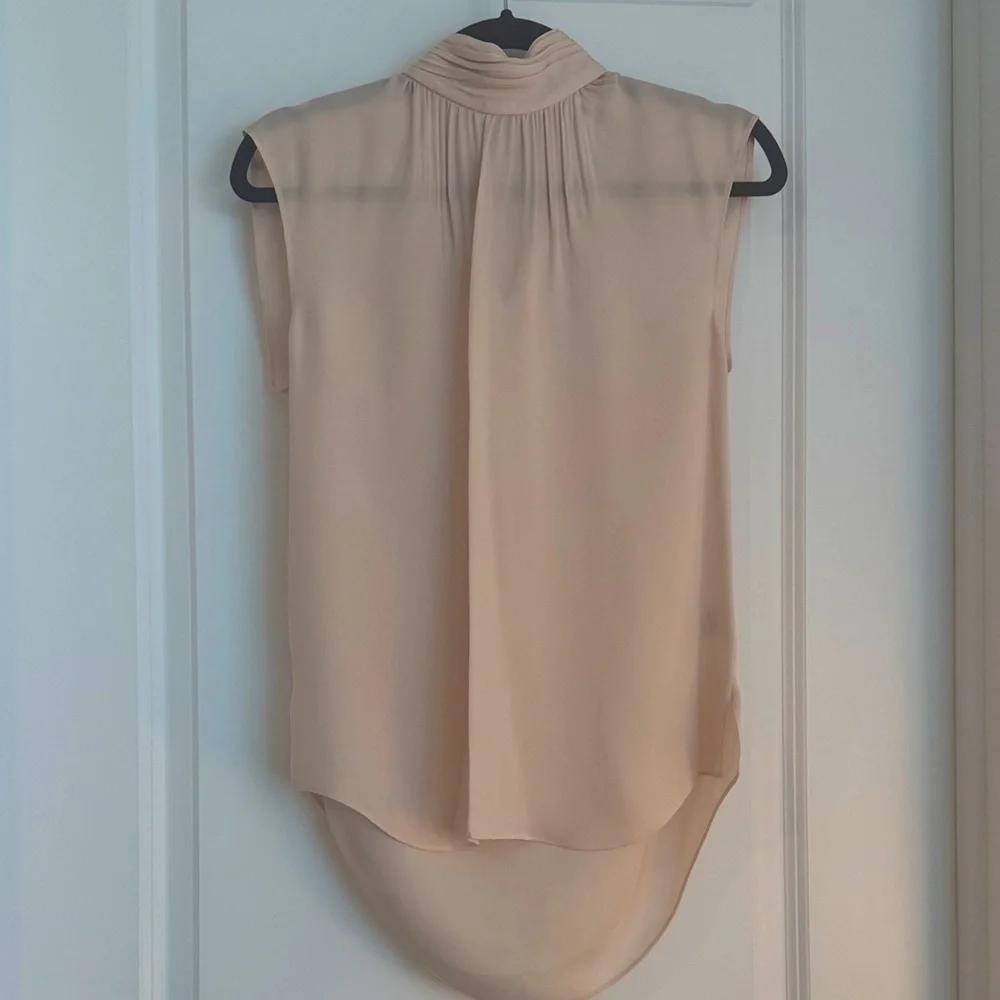 NWOT Veronica Beard Tristen Blouse in Blush (6) - Picture 2 of 5